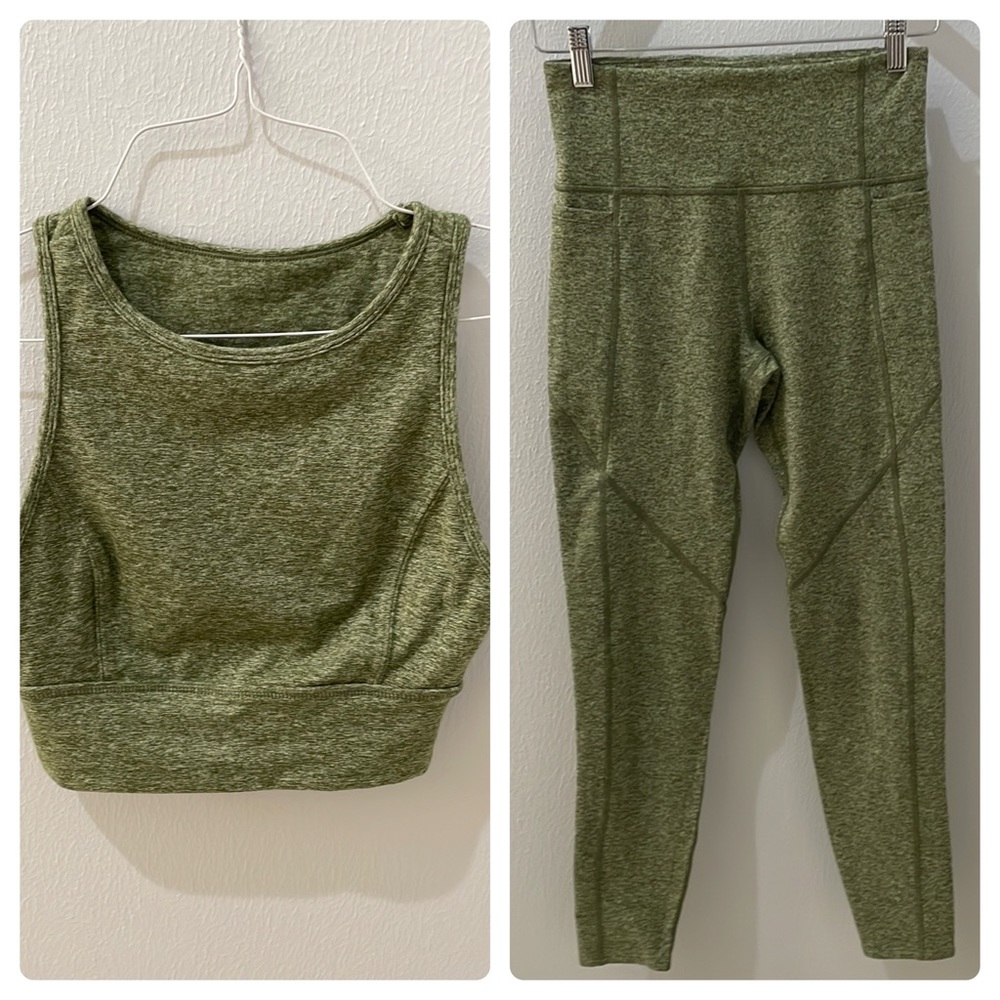 JoyLab Green Women’s Workout Top and Pants Small.